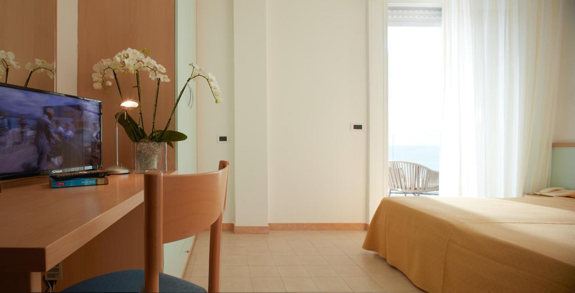 Hotel Pelikan Lignano Sabbiadoro Zewnętrze zdjęcie