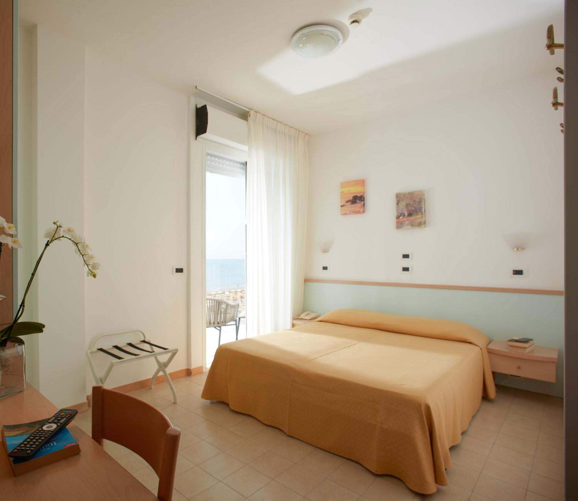 Hotel Pelikan Lignano Sabbiadoro Zewnętrze zdjęcie