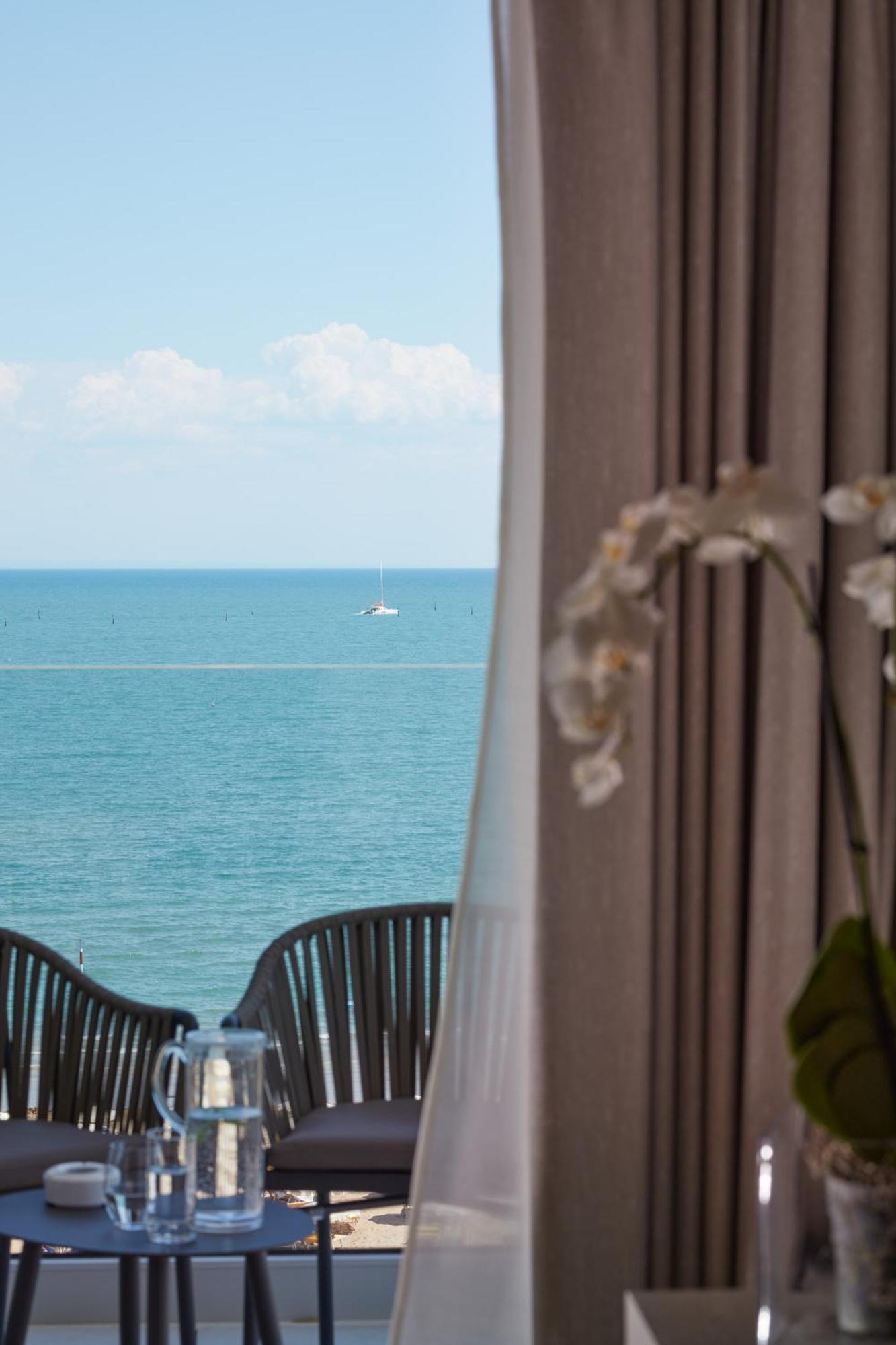 Hotel Pelikan Lignano Sabbiadoro Zewnętrze zdjęcie
