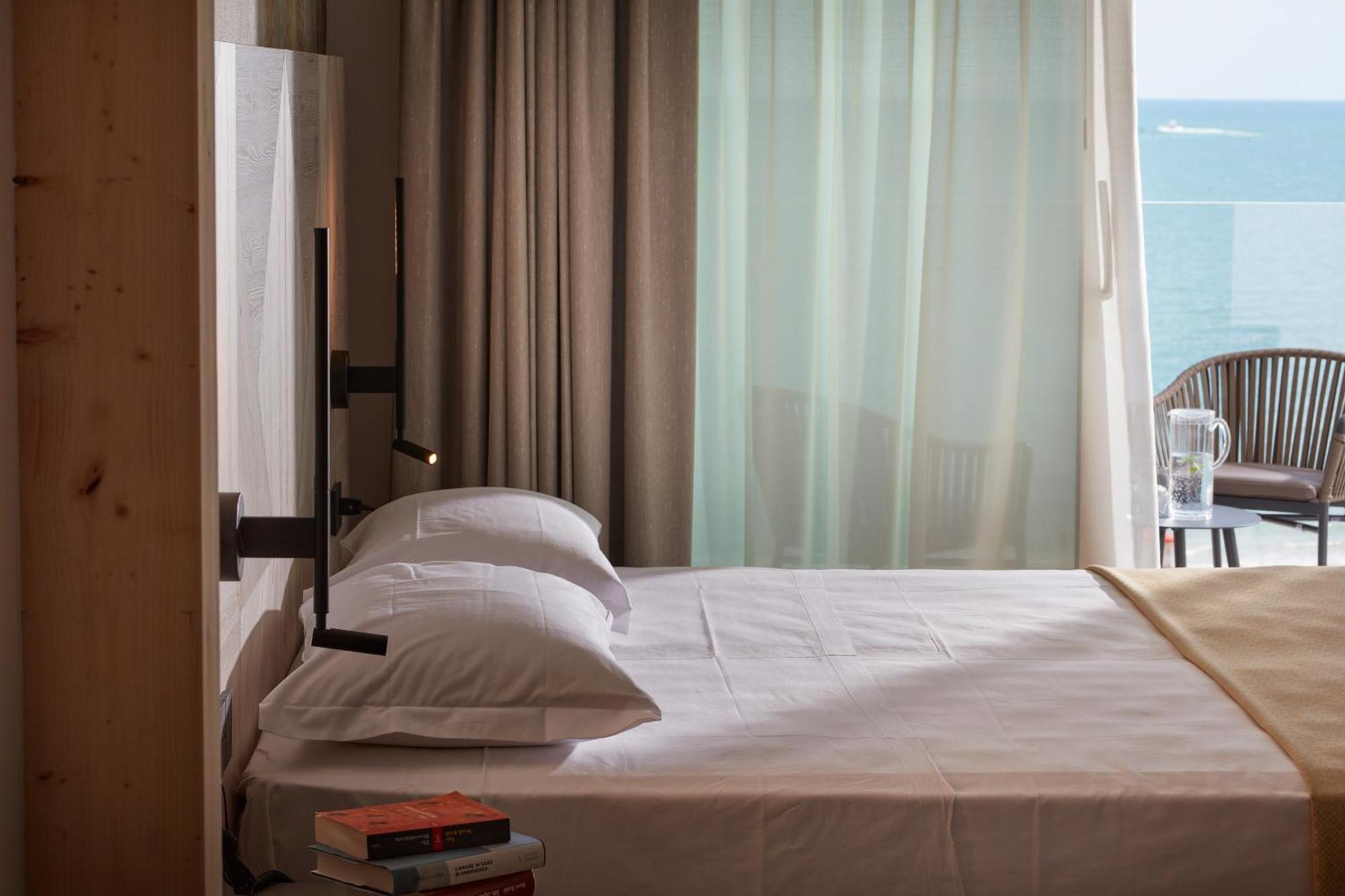 Hotel Pelikan Lignano Sabbiadoro Zewnętrze zdjęcie