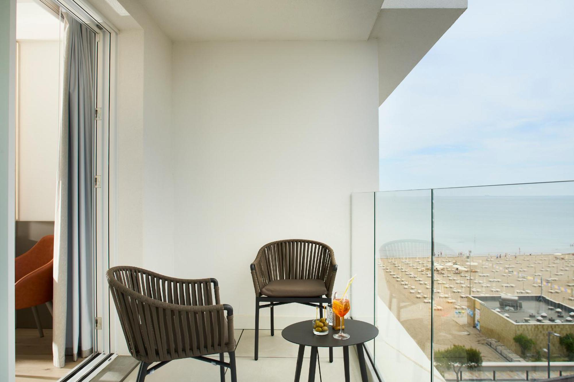 Hotel Pelikan Lignano Sabbiadoro Zewnętrze zdjęcie