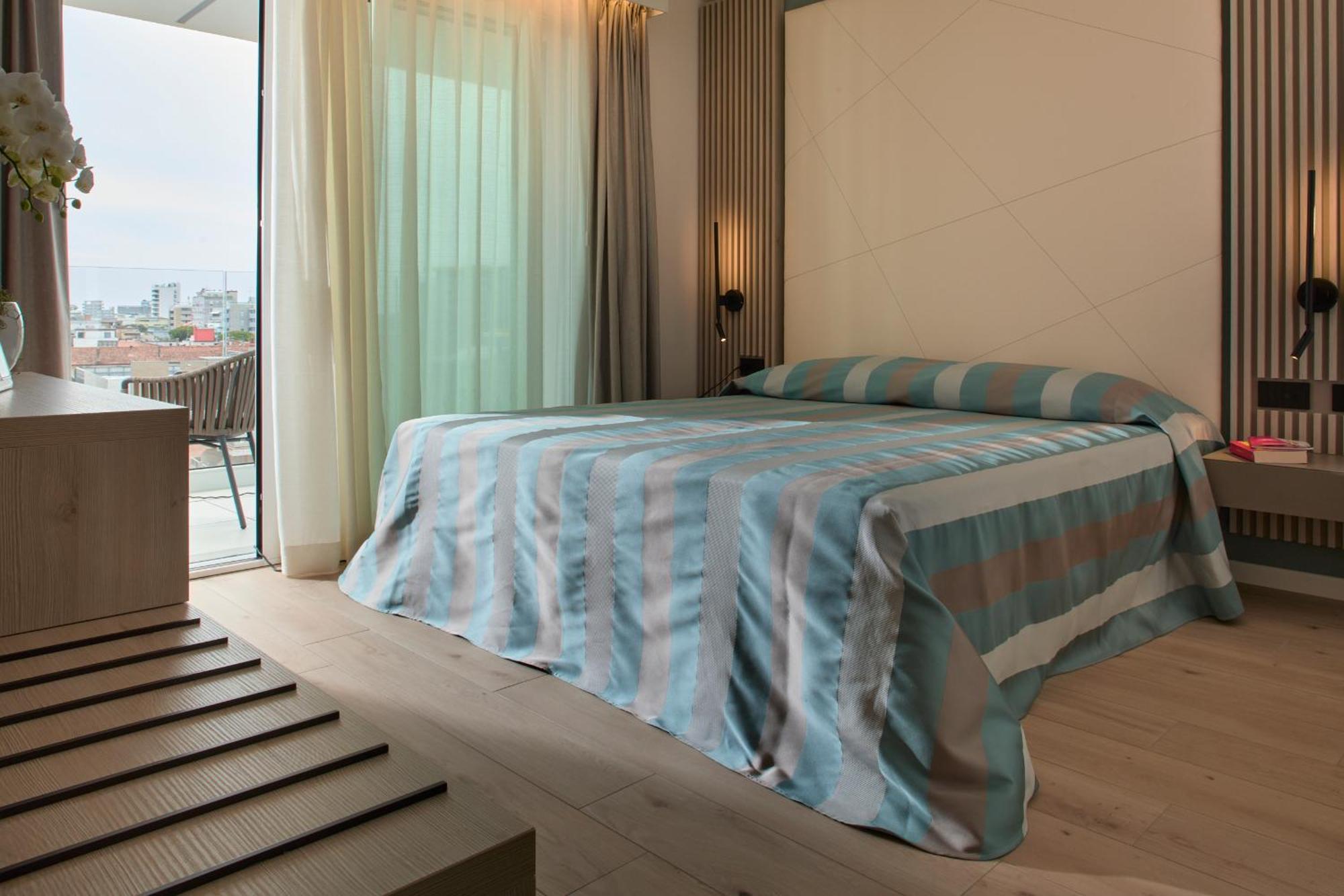 Hotel Pelikan Lignano Sabbiadoro Zewnętrze zdjęcie